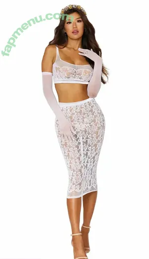 Jenn Lee / Jennifer Lee / _jennlee_ / jennleezy nude photo #0037