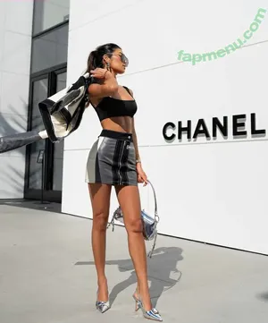 Jenn Lee / Jennifer Lee / _jennlee_ / jennleezy nude photo #0052