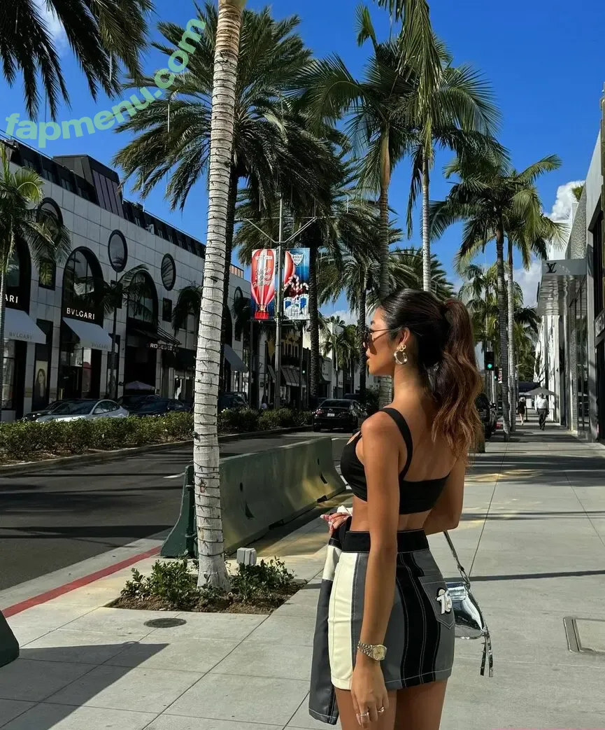 Jenn Lee nude photo #0051 (Jennifer Lee / _jennlee_ / jennleezy)