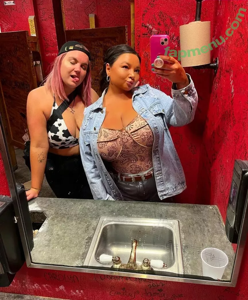 Jenn M nude photo #0163 (theaspencowgirl / u219313304)