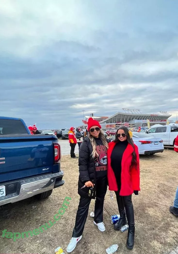 Jenn M nude photo #0226 (theaspencowgirl / u219313304)