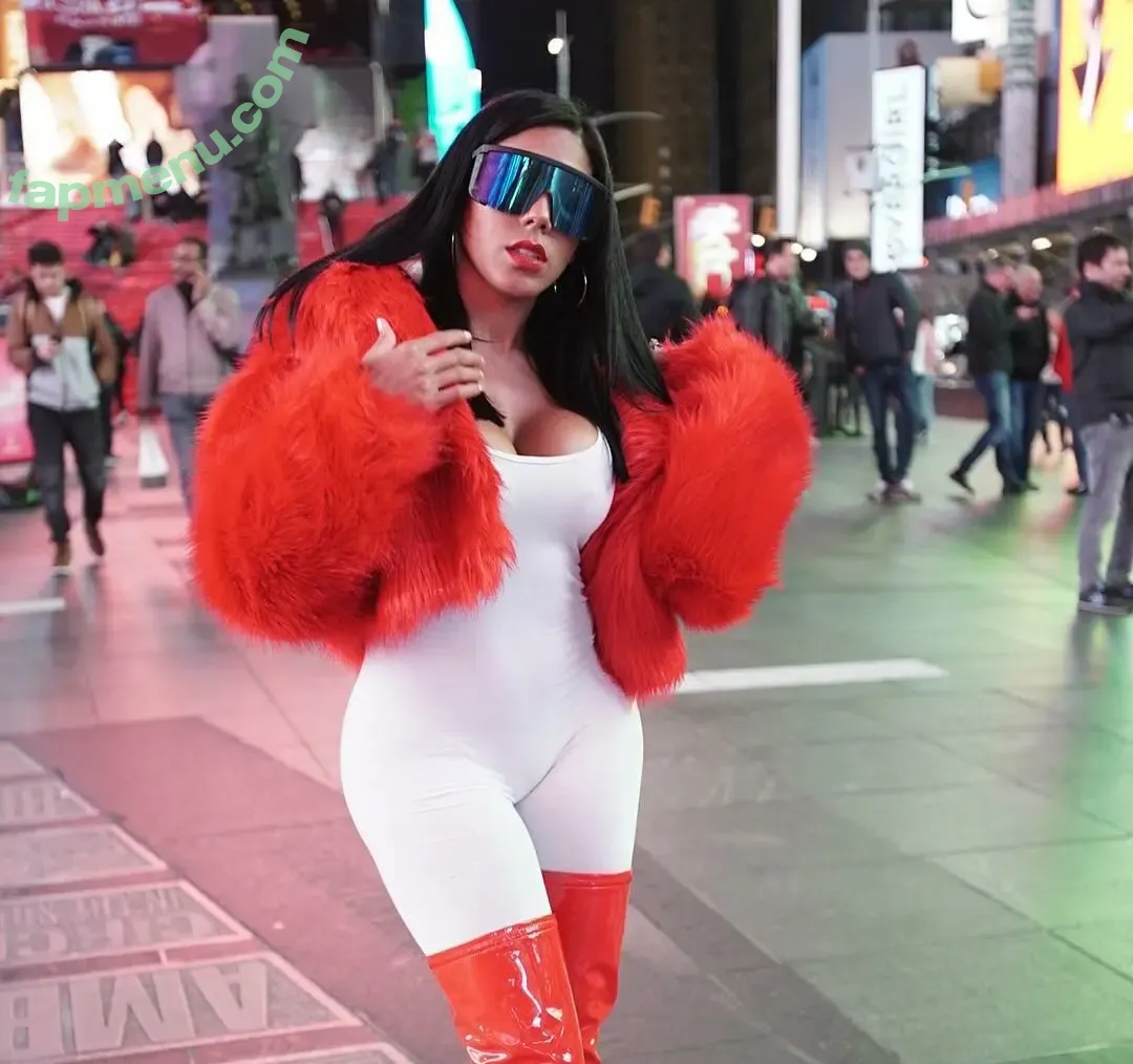 Jenn Morel nude photo #0053 (jennmorel / jennmorelflow)