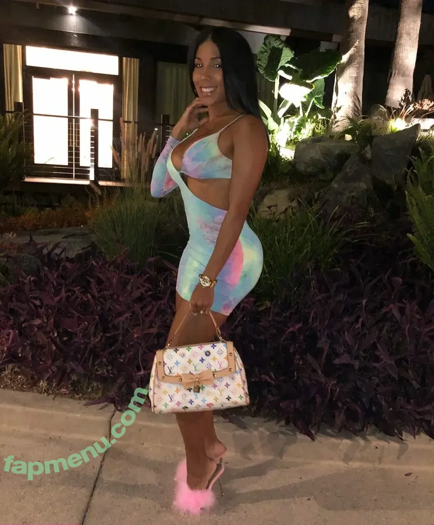 Jenn Morel nude photo #0056 (jennmorel / jennmorelflow)