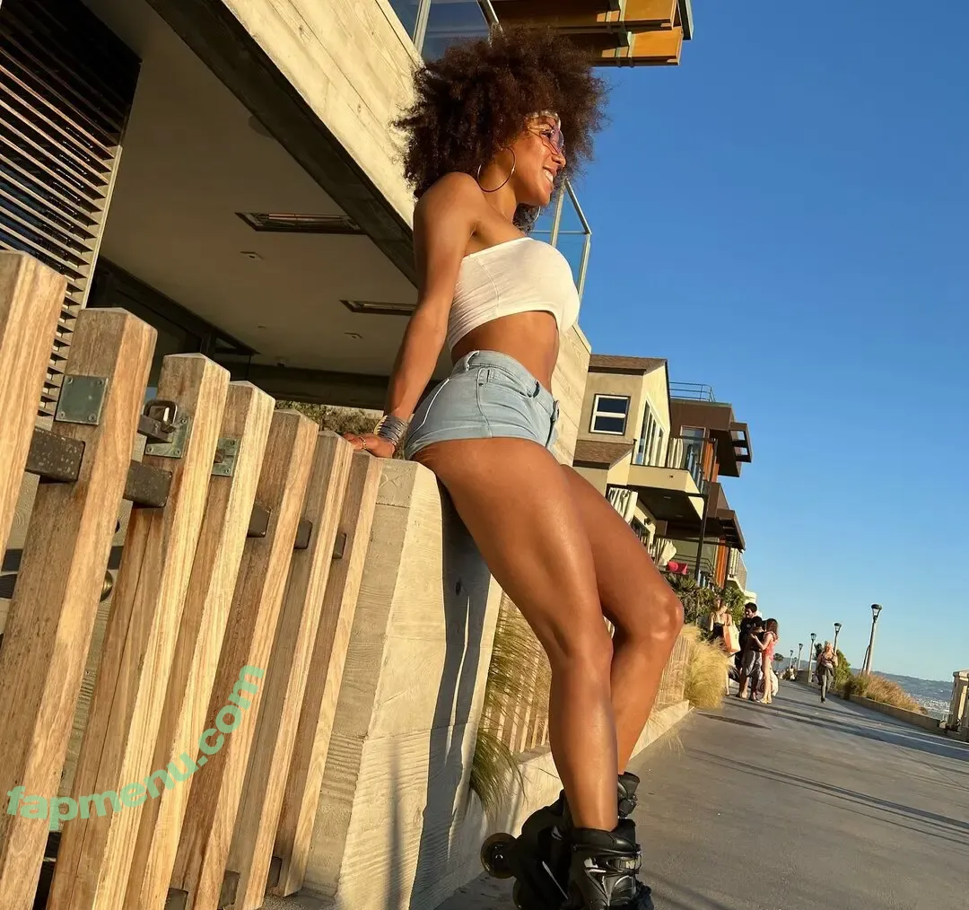 Jenn Morel nude photo #0073 (jennmorel / jennmorelflow)