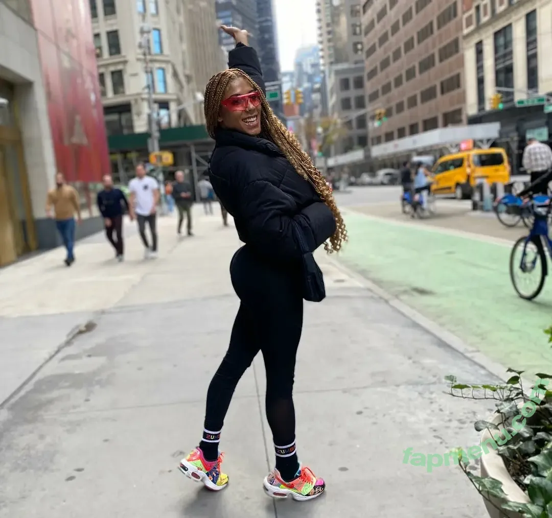 Jenn Morel nude photo #0078 (jennmorel / jennmorelflow)