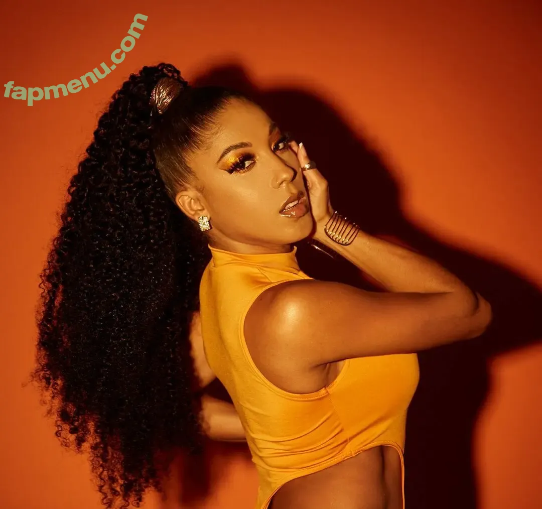 Jenn Morel nude photo #0105 (jennmorel / jennmorelflow)