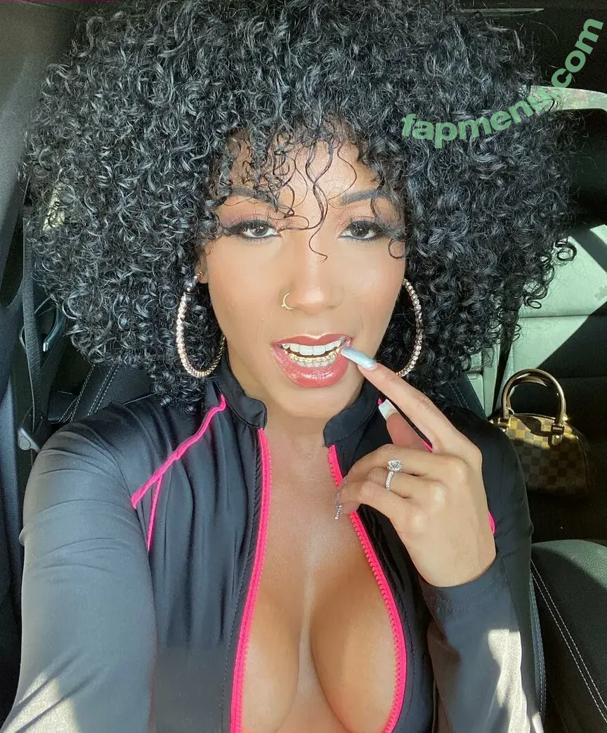 Jenn Morel nude photo #0137 (jennmorel / jennmorelflow)