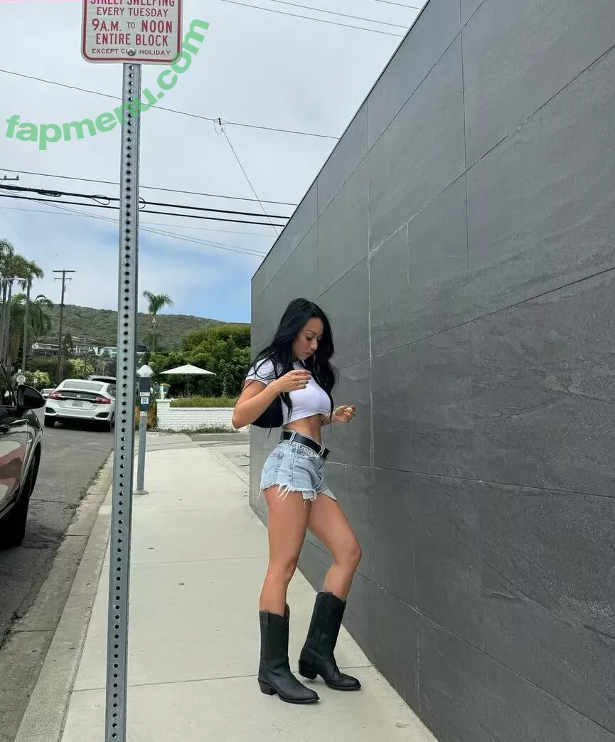 Jenn Q nude photo #0139 (Jenn Q Tran / JennQofficial / Jennq / coooljenn / jen.glz)