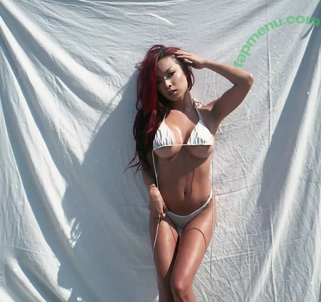 Jenn Q nude photo #0266 (Jenn Q Tran / JennQofficial / Jennq / coooljenn / jen.glz)