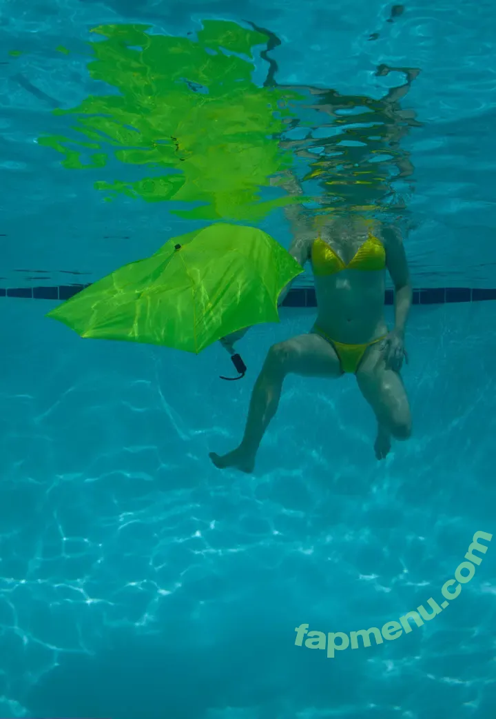 Jenna Citrus nude photo #0104 (jenna_citrus / jennacitrus / jennacitrusart)