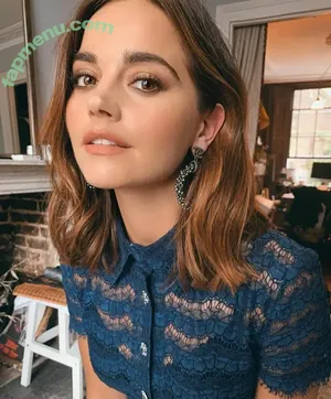 Jenna Coleman / jenna_coleman_ nude photo #0023
