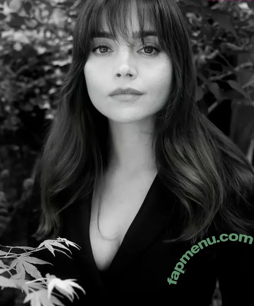Jenna Coleman nude photo #0065 (jenna_coleman_)