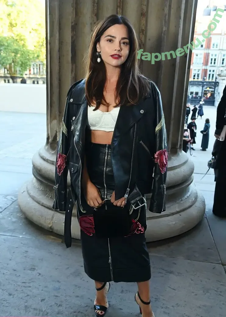 Jenna Coleman nude photo #0112 (jenna_coleman / jenna_coleman_)