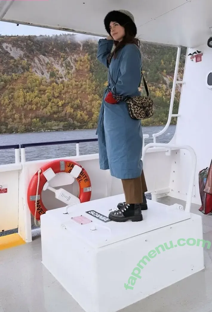 Jenna Coleman nude photo #0134 (jenna_coleman / jenna_coleman_)