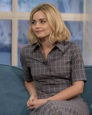 Jenna Coleman / jenna_coleman_ nude photo #0145