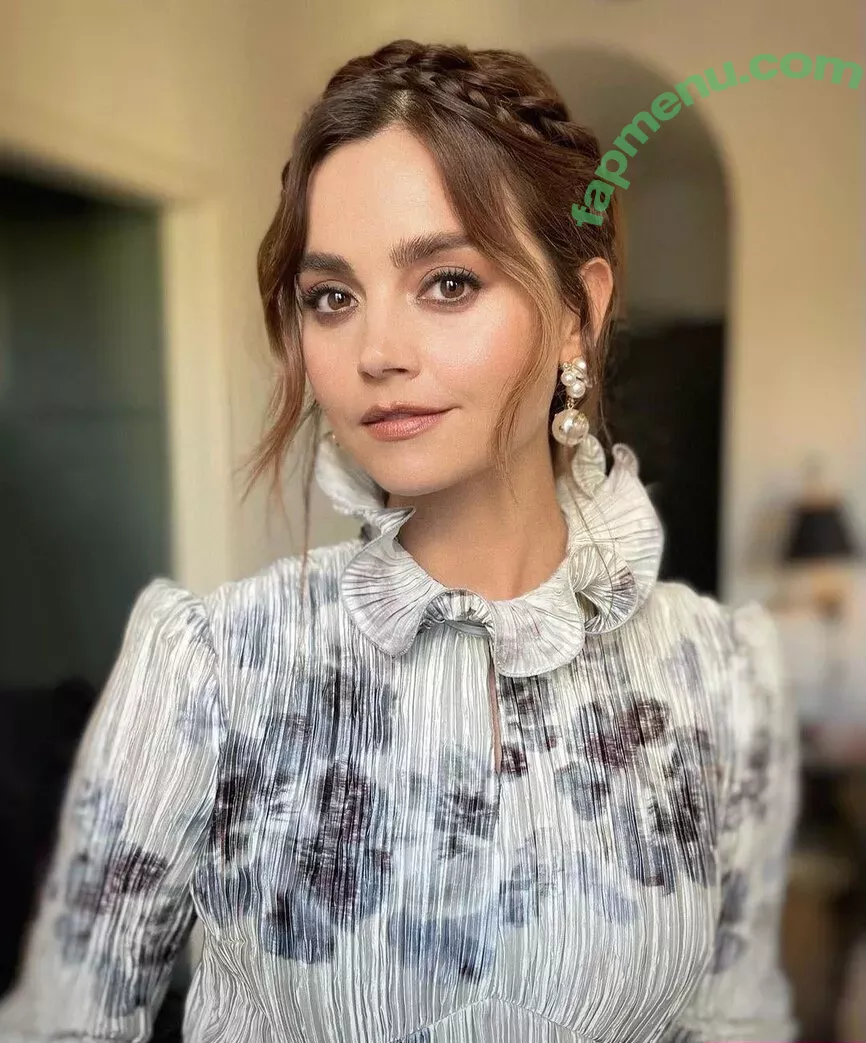 Jenna Coleman nude photo #0010 (jenna_coleman_)