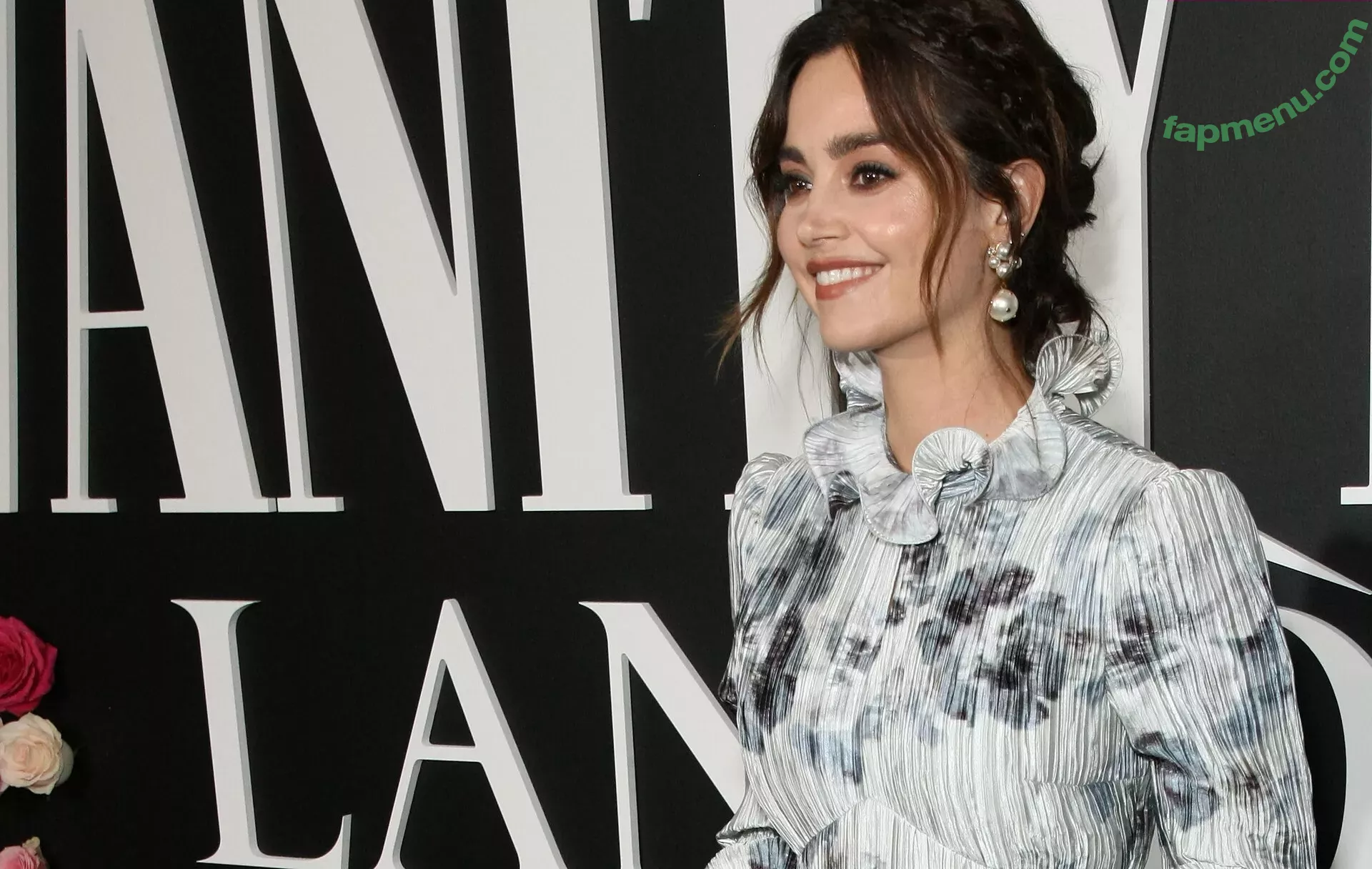 Jenna Coleman nude photo #0014 (jenna_coleman_)