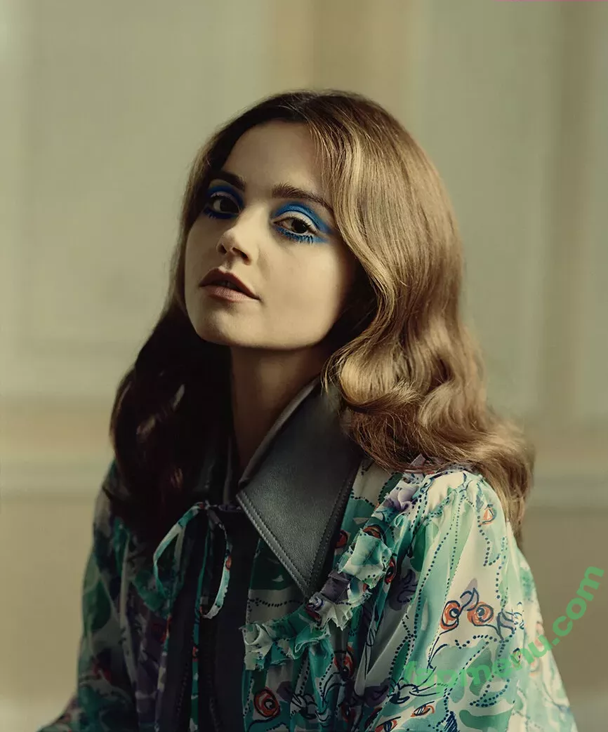 Jenna Coleman nude photo #0035 (jenna_coleman_)