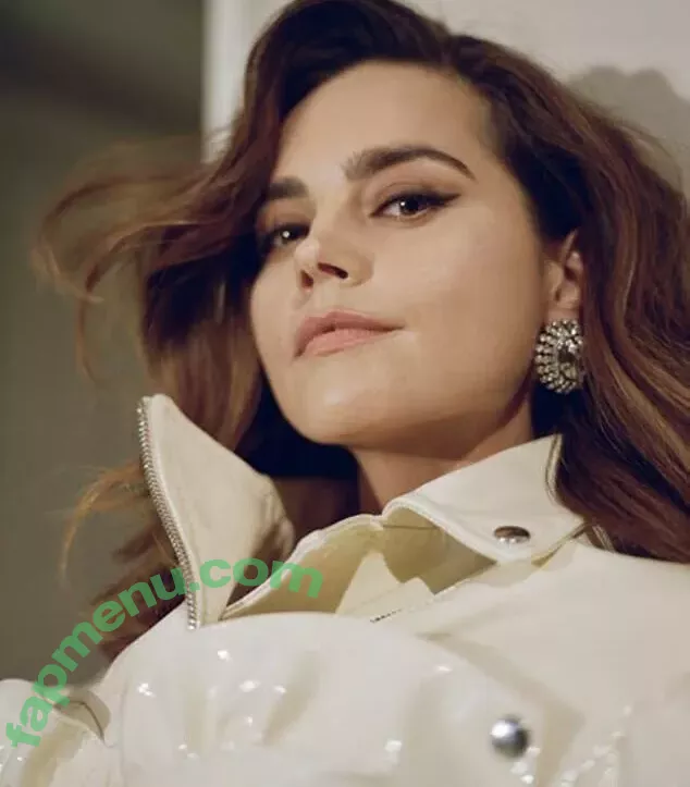 Jenna Coleman nude photo #0055 (jenna_coleman_)