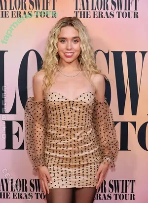 Jenna Davis / jennabean301 / jennadavis nude photo #0125