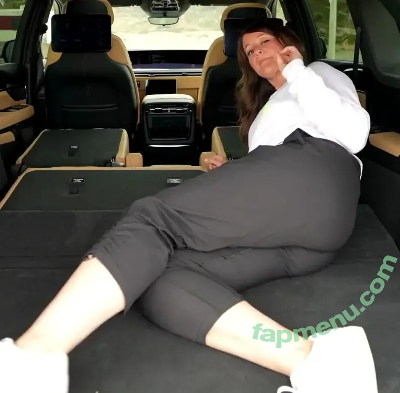 Jenna Ezarik nude photo #0287 (jennaezarik)