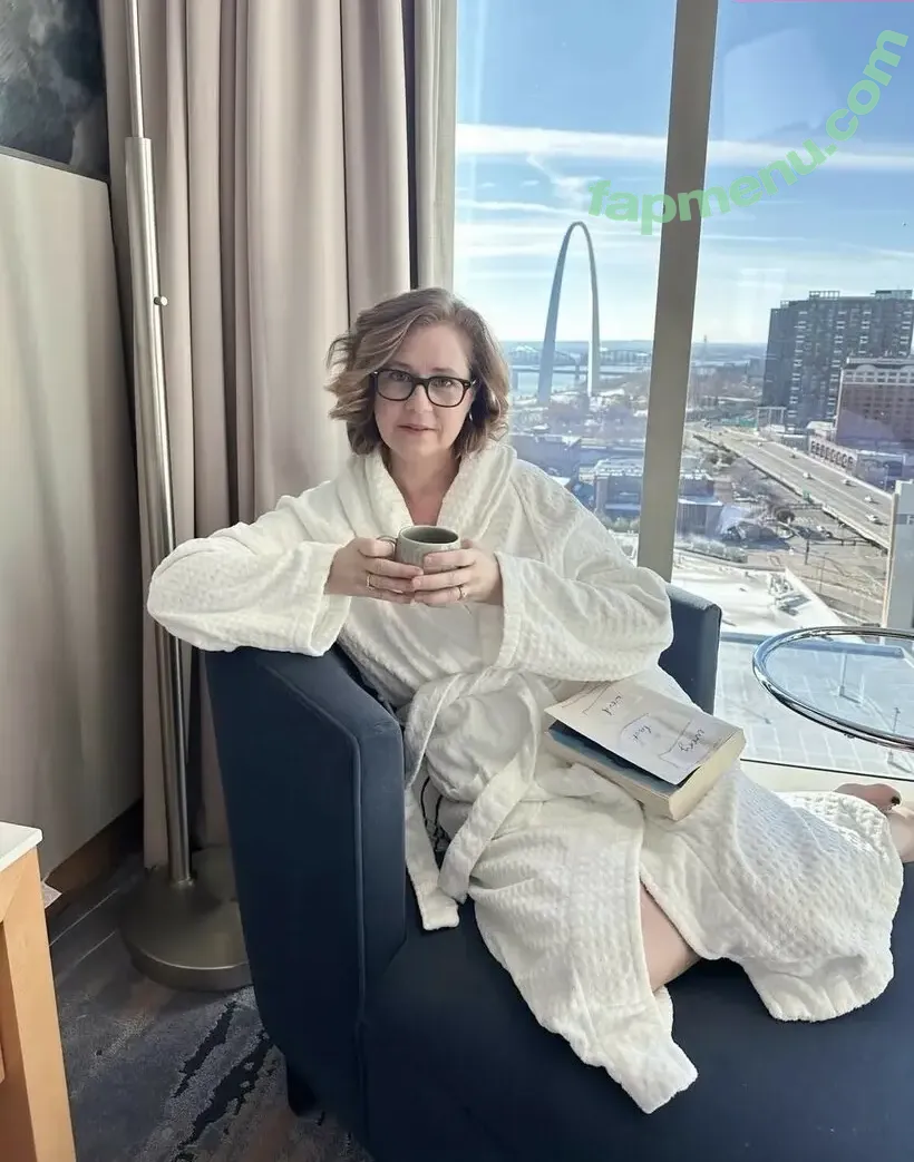 Jenna Fischer nude photo #0213 (msjennafischer)