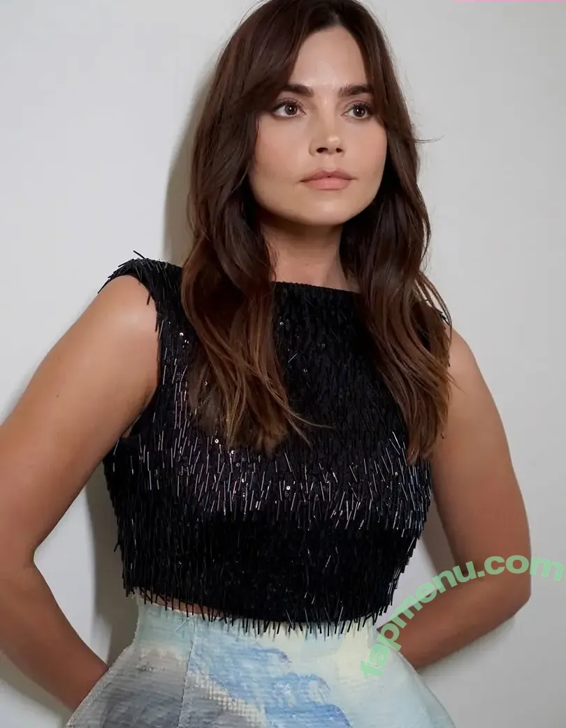 Jenna Louise Coleman nude photo #0018 (jenna_coleman_)
