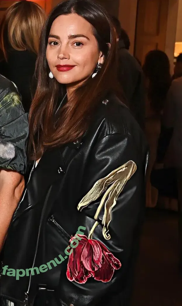 Jenna Louise Coleman nude photo #0026 (jenna_coleman_)