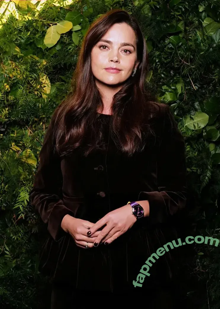 Jenna Louise Coleman nude photo #0032 (jenna_coleman_)
