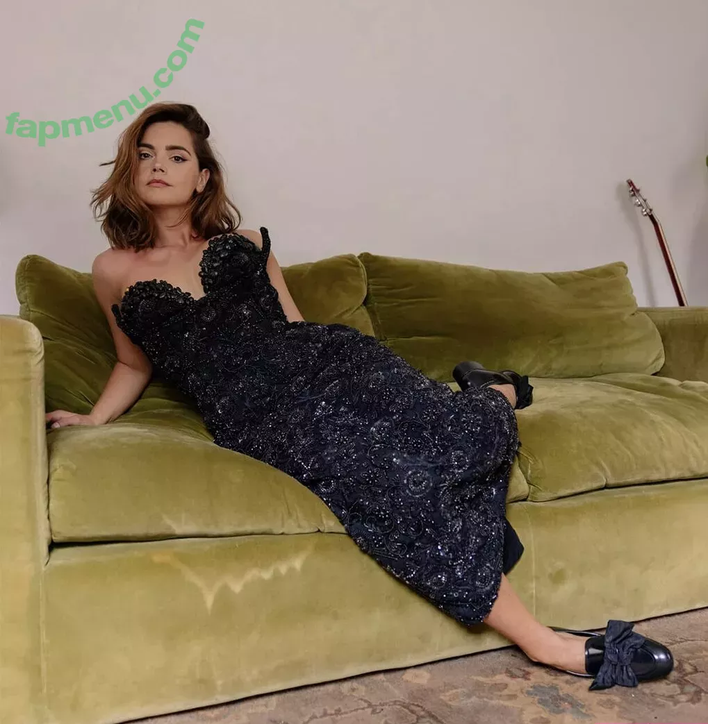 Jenna Louise Coleman nude photo #0224 (jenna_coleman_)