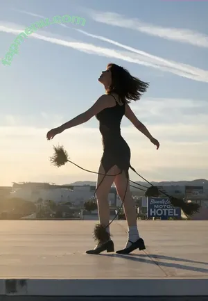 Jenna Ortega / Page / jennaortega nude photo #2577