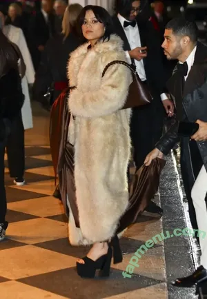 Jenna Ortega / Page / jennaortega nude photo #2660