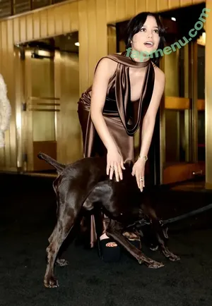 Jenna Ortega / Page / jennaortega nude photo #2663