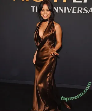 Jenna Ortega / Page / jennaortega nude photo #2703