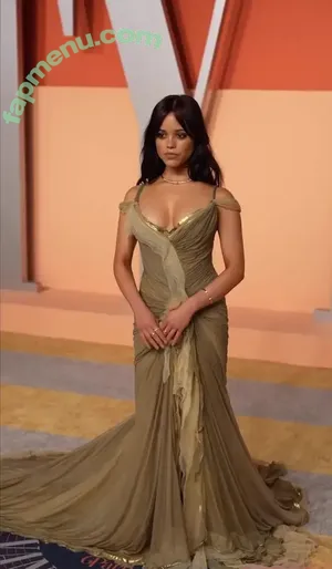 Jenna Ortega / Page / jennaortega nude photo #2816