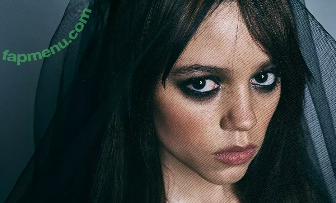 Jenna Ortega nude photo #2332 (Page / jennaortega)