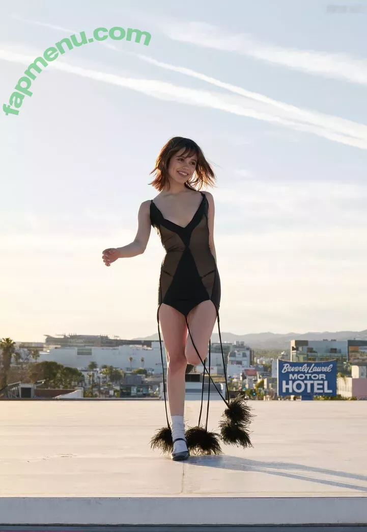 Jenna Ortega nude photo #2388 (Page / jennaortega)