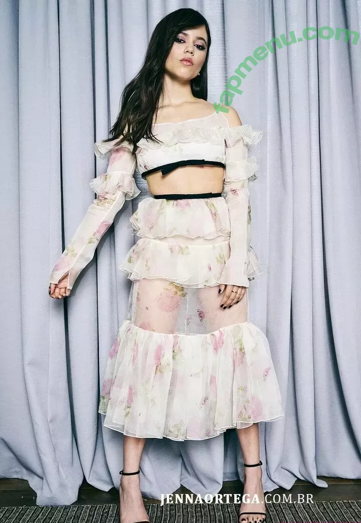 Jenna Ortega nude photo #2394 (Page / jennaortega)