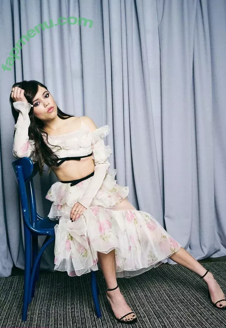 Jenna Ortega nude photo #2399 (Page / jennaortega)