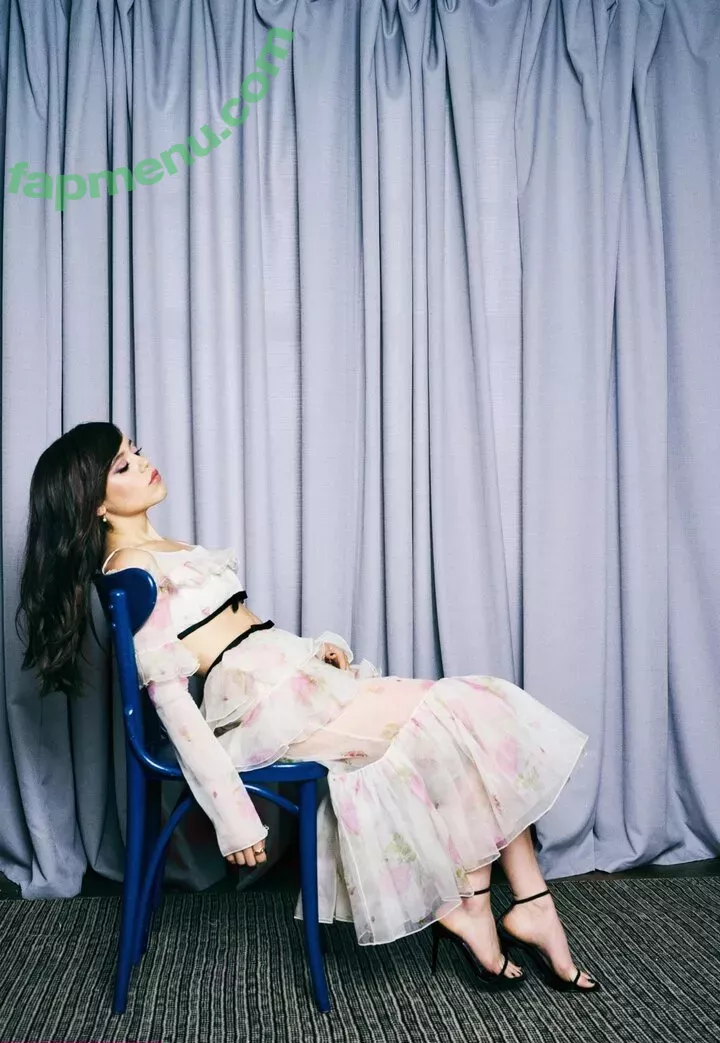 Jenna Ortega nude photo #2402 (Page / jennaortega)