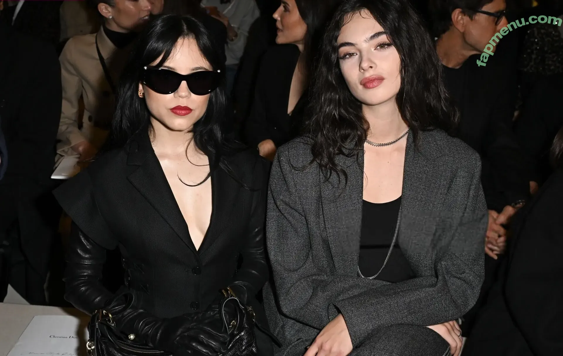 Jenna Ortega nude photo #2448 (Page / jennaortega)