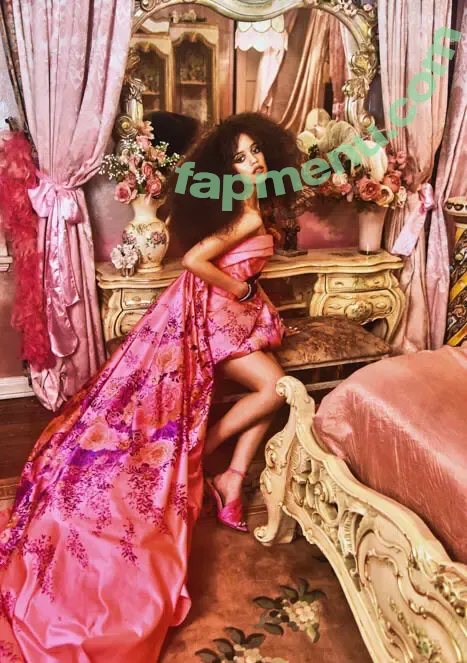 Jenna Ortega nude photo #2494 (Page / jennaortega)