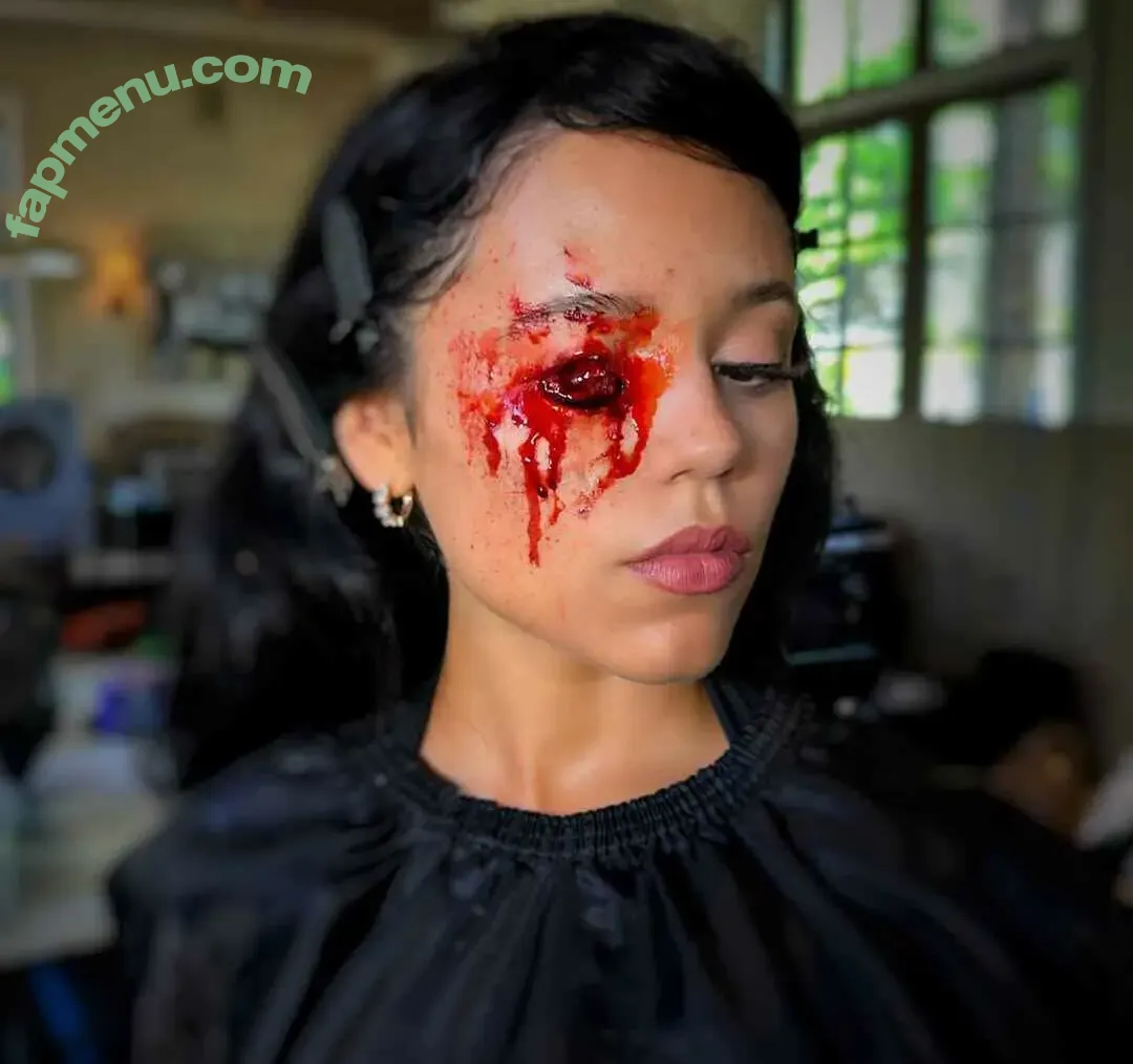 Jenna Ortega nude photo #2560 (Page / jennaortega)