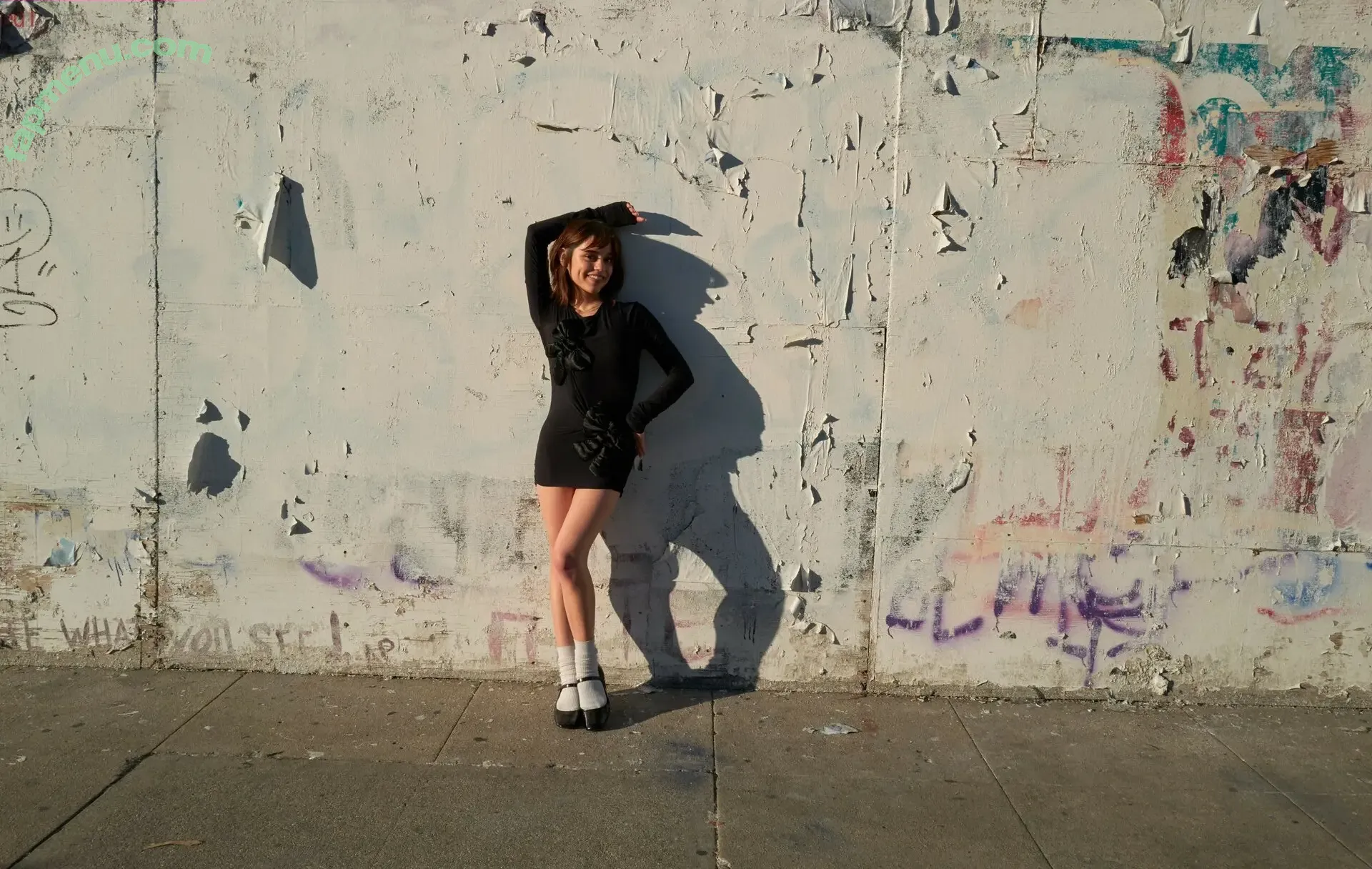 Jenna Ortega nude photo #2564 (Page / jennaortega)