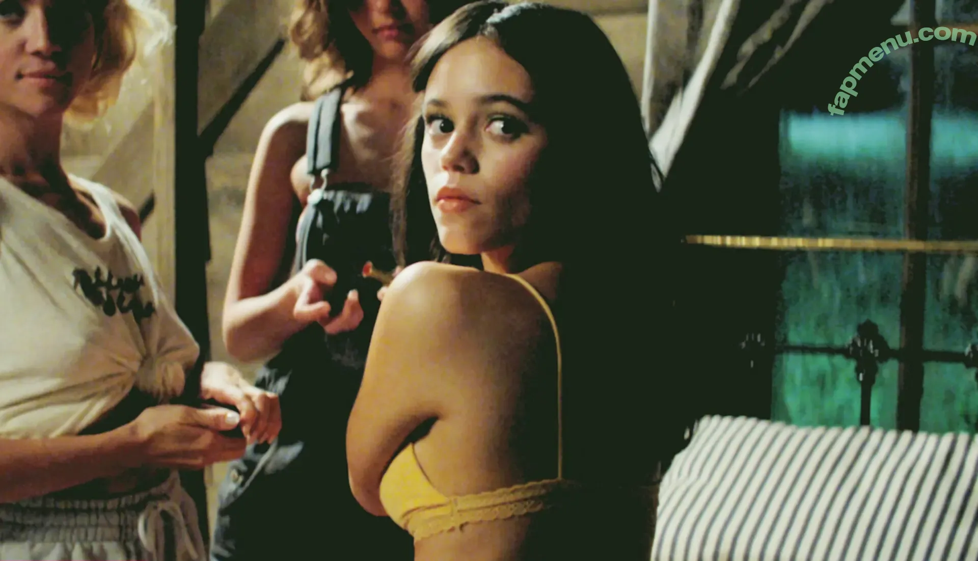 Jenna Ortega nude photo #2954 (Page / jennaortega)