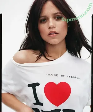 Jenna Ortega / Page / jennaortega / ortega00 nude photo #0114