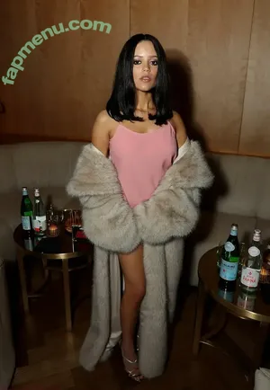 Jenna Ortega / jennaortega nude photo #0277