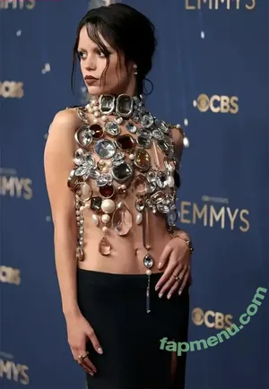 Jenna Ortega / Page / jennaortega / ortega00 nude photo #0968