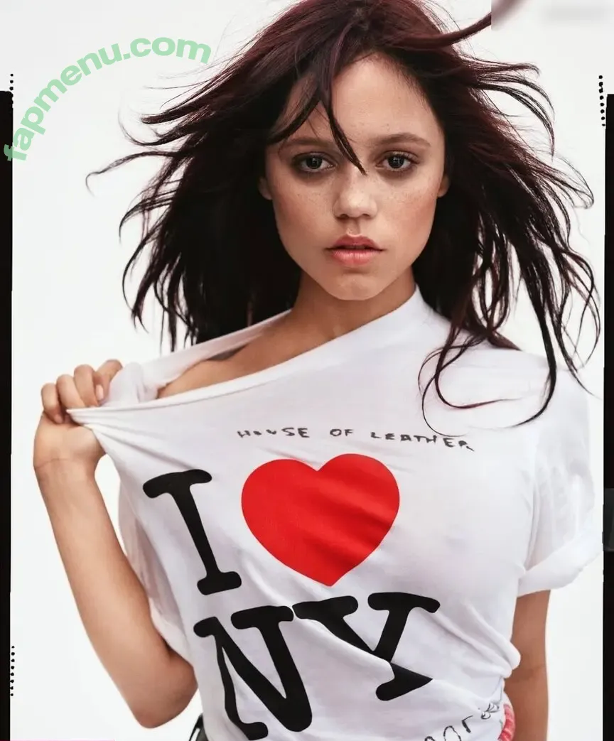 Jenna Ortega nude photo #0109 (Page / jennaortega / ortega00)