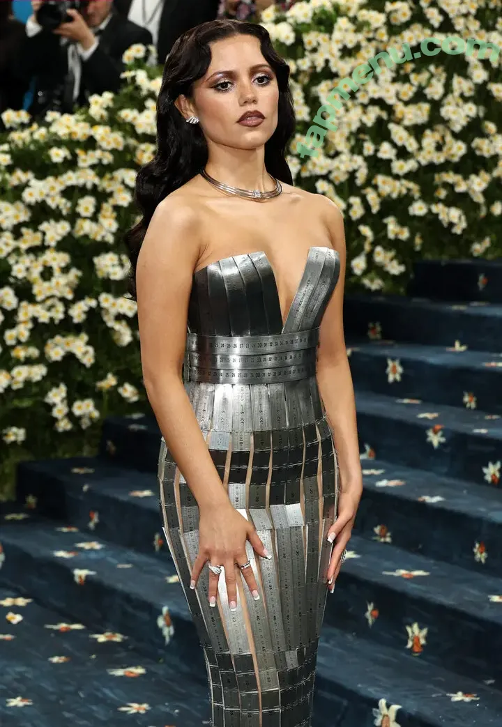 Jenna Ortega nude photo #0191 (jennaortega)